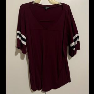 Maroon jersey sleeve tshirt